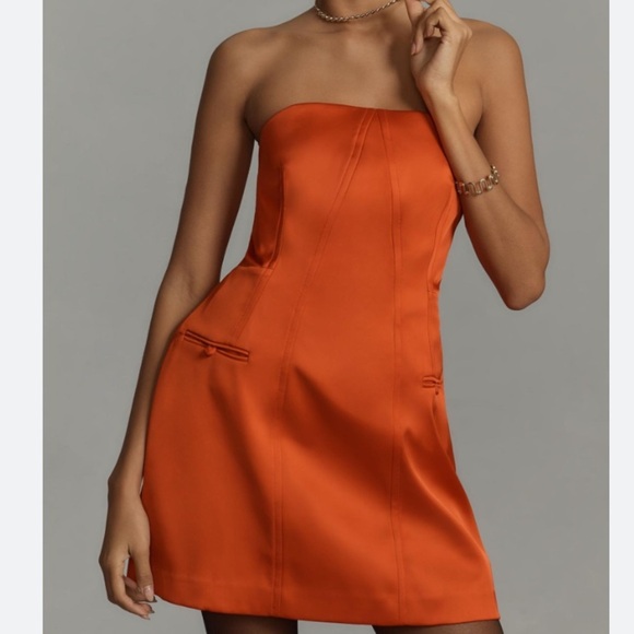 ANTHROPOLOGIE STRAPLESS SCULPTED RED SATIN MINI DRESS LARGE NEW WITH TAGS - Picture 1 of 8